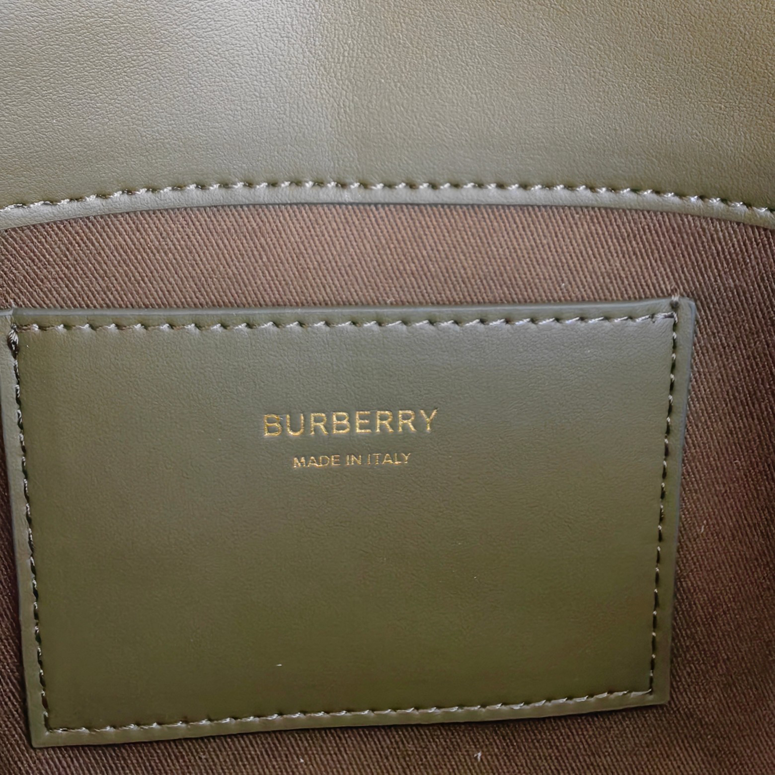 Burberry bag-107