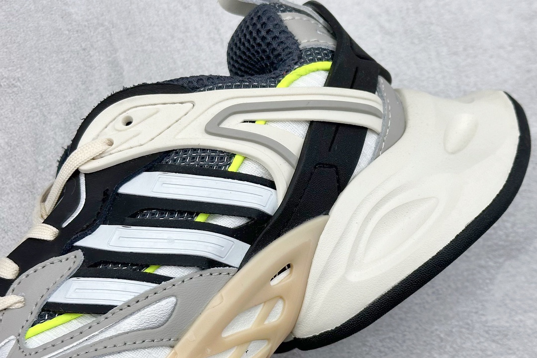 Adidas Sneakers-115