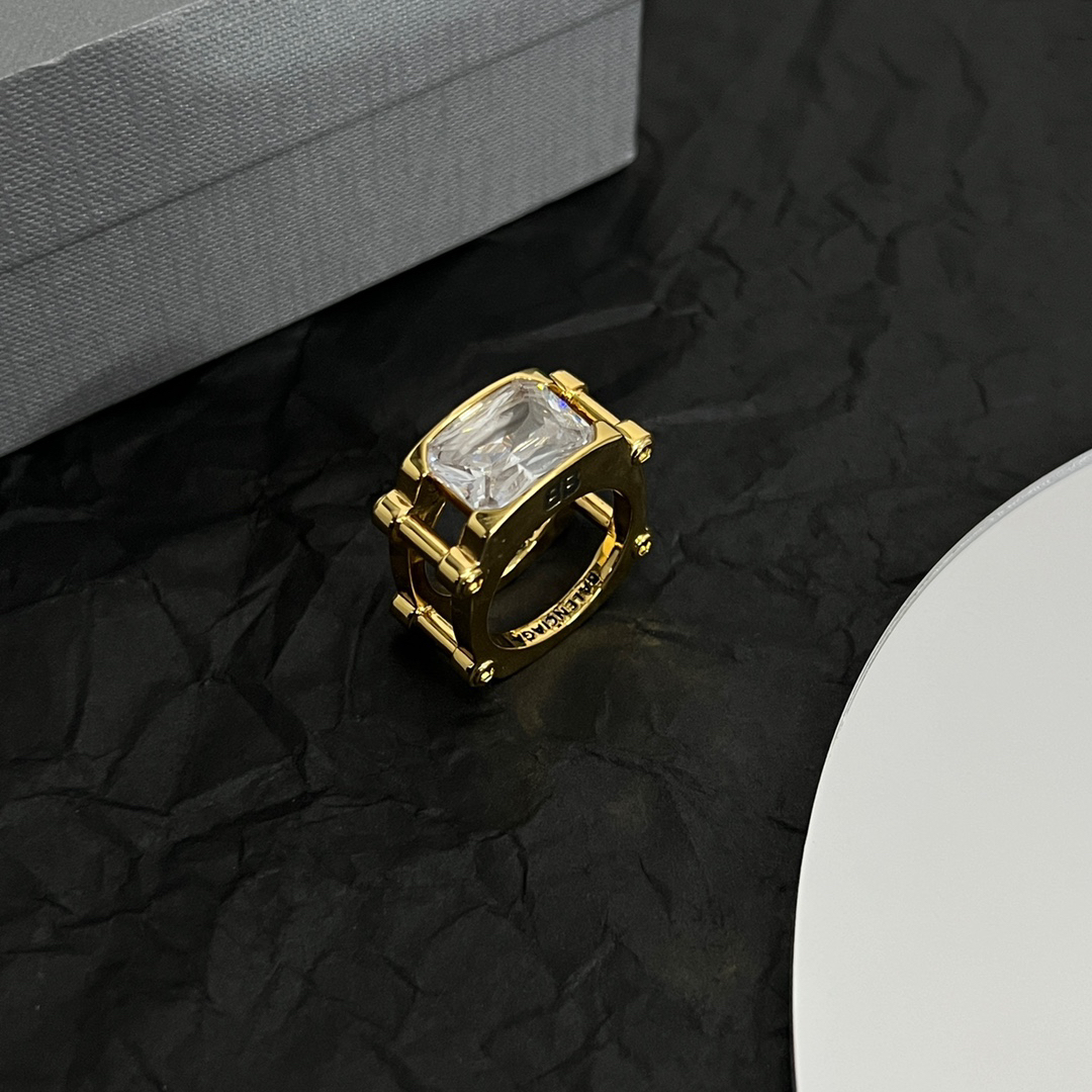 Balenciaga ring-35