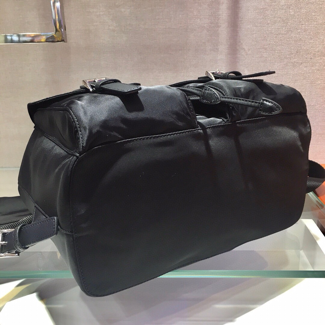 Prada bag-121