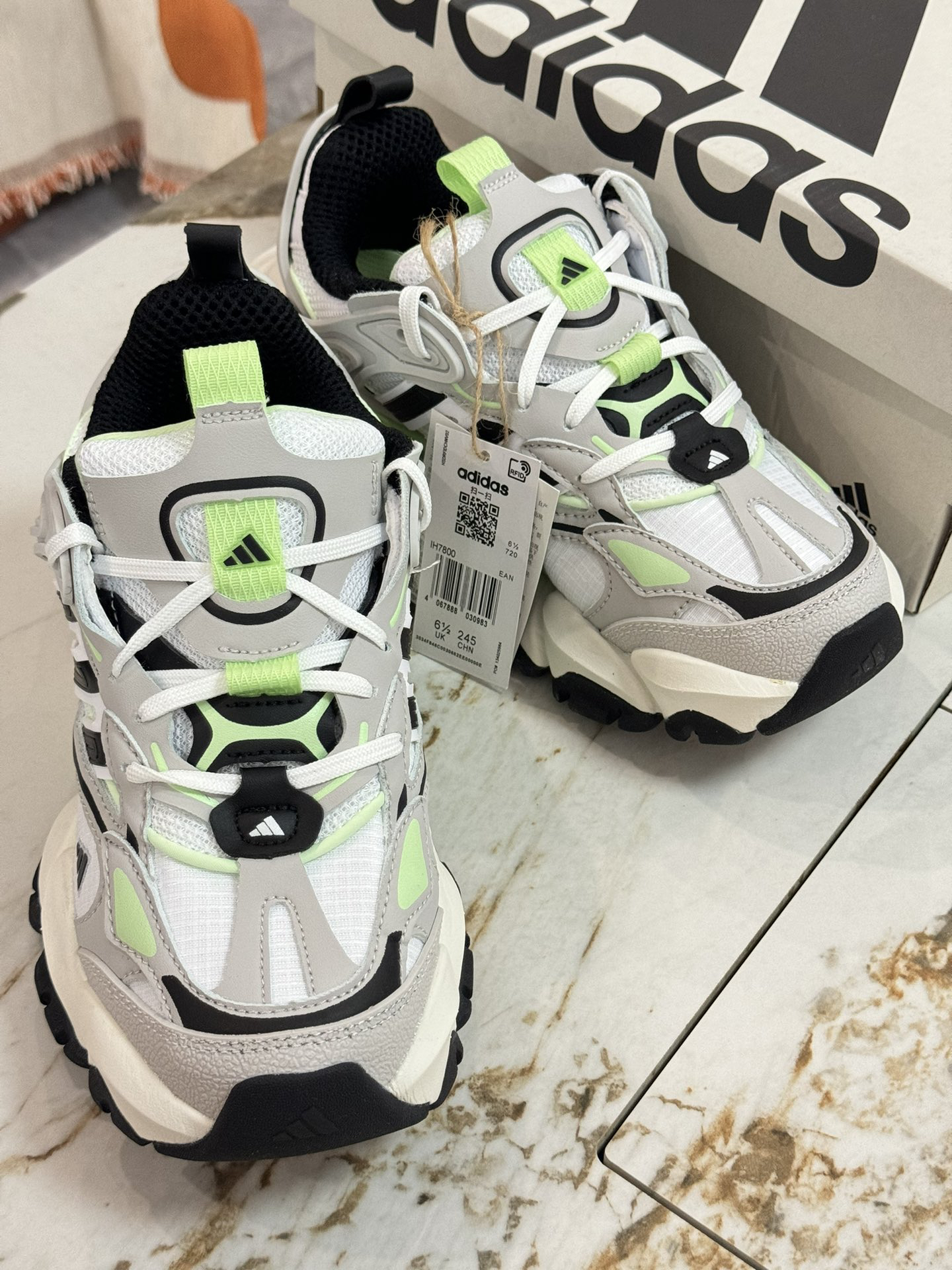 Adidas Sneakers-131