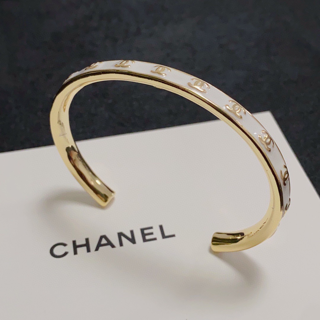 Chanel 24P White Enamel CC Cuff Bangle