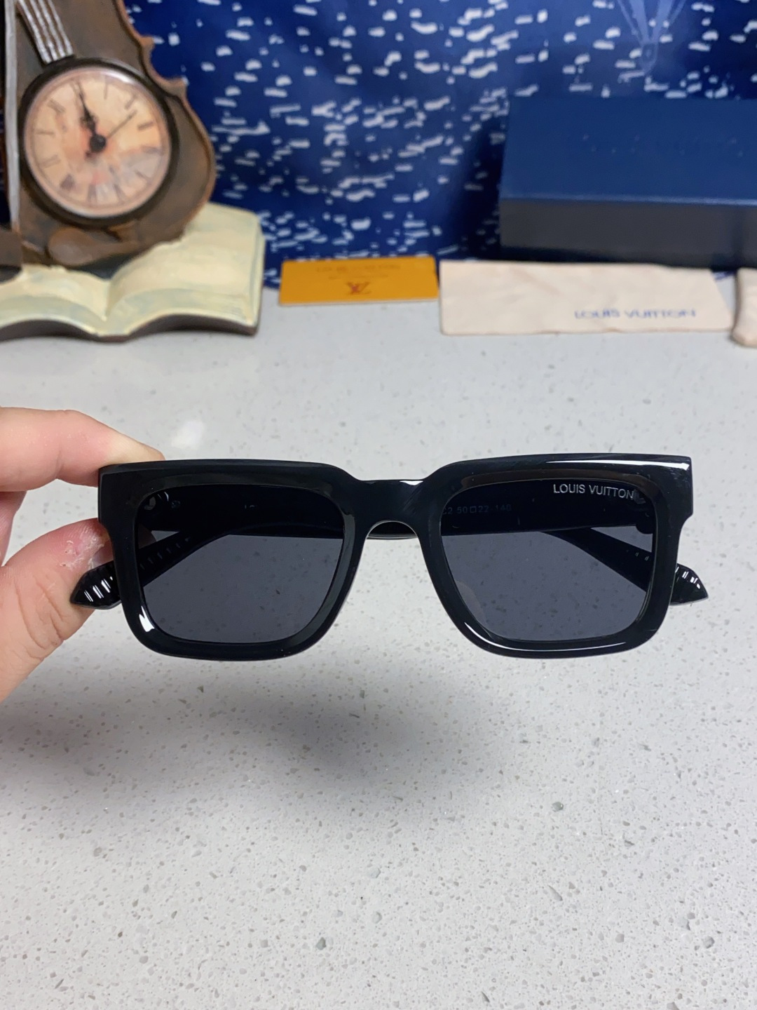 LV glasses-55