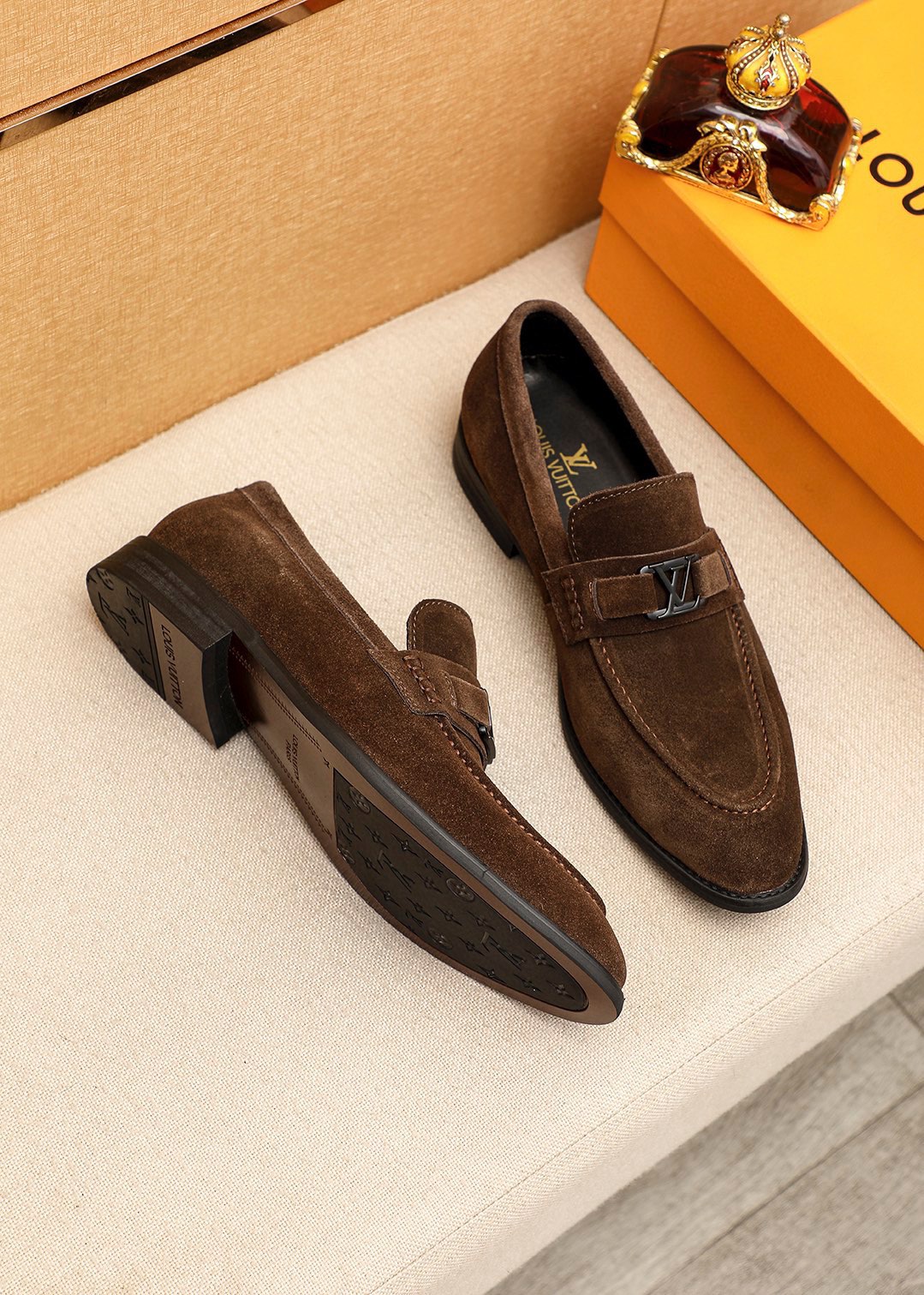 LV men's leather shoes-36