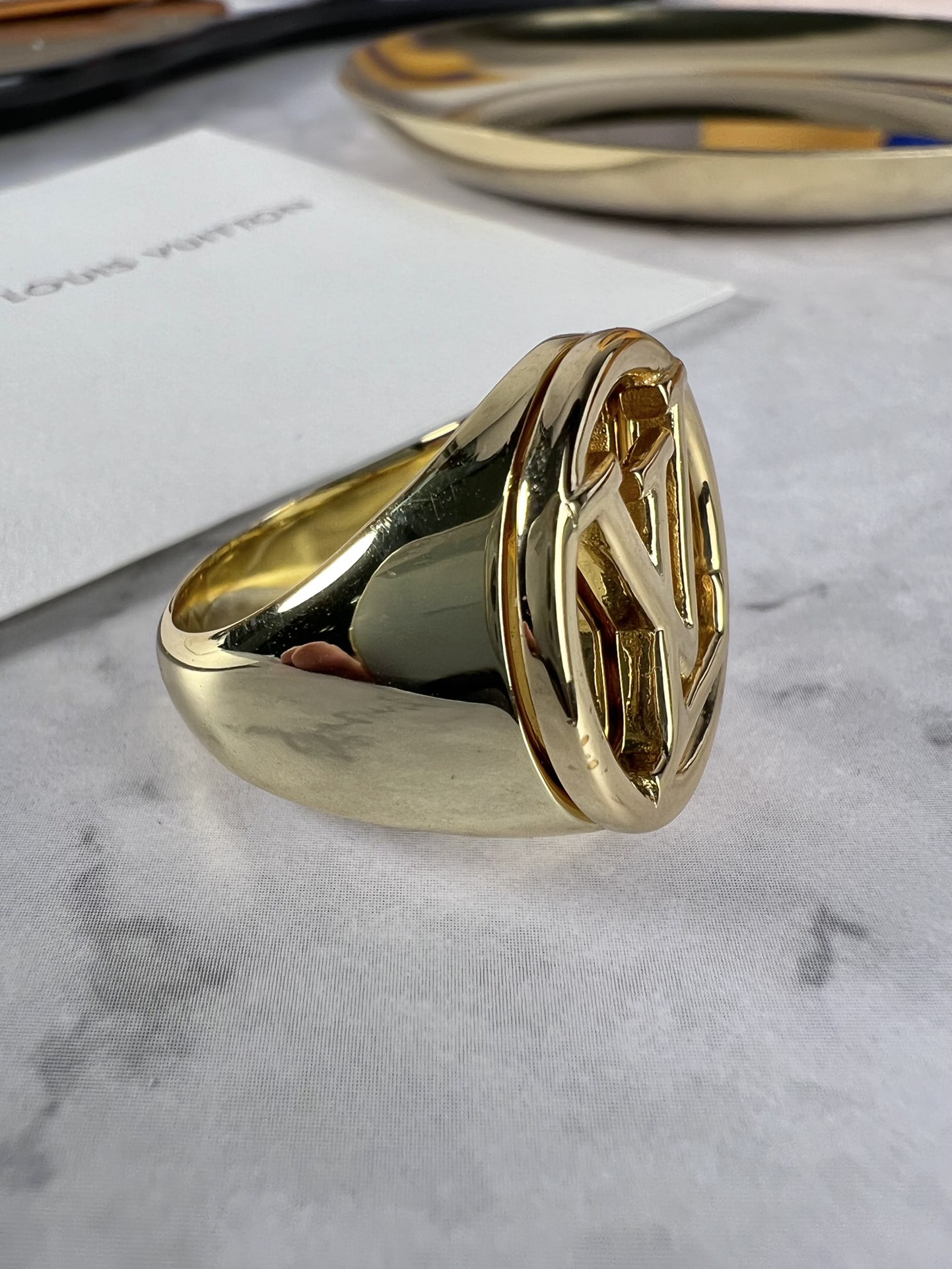 LV ring-75