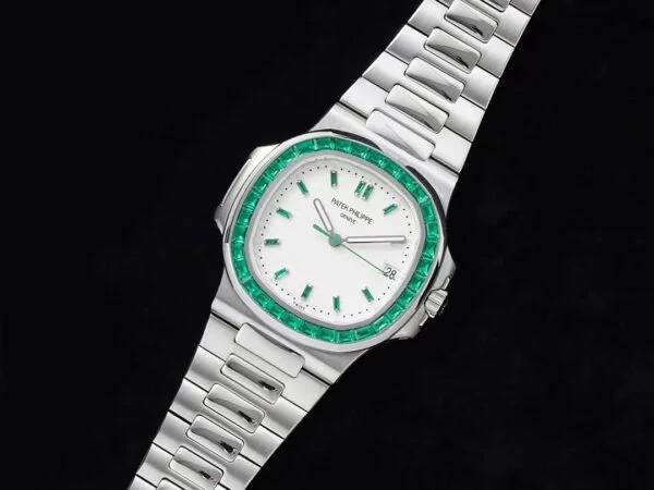 Nautilus 5711/1A-018  40 mm, Stainless Steel White Dial Iced out