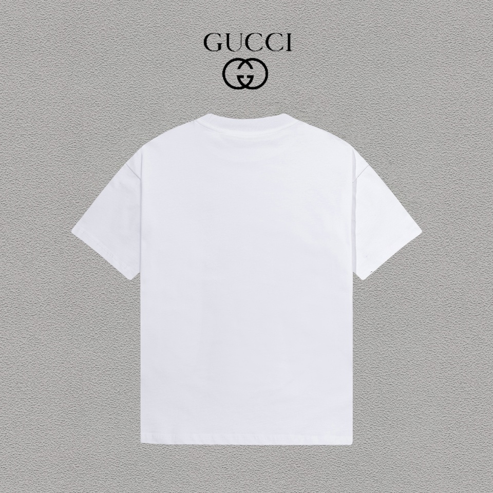 Gucci clothing-228