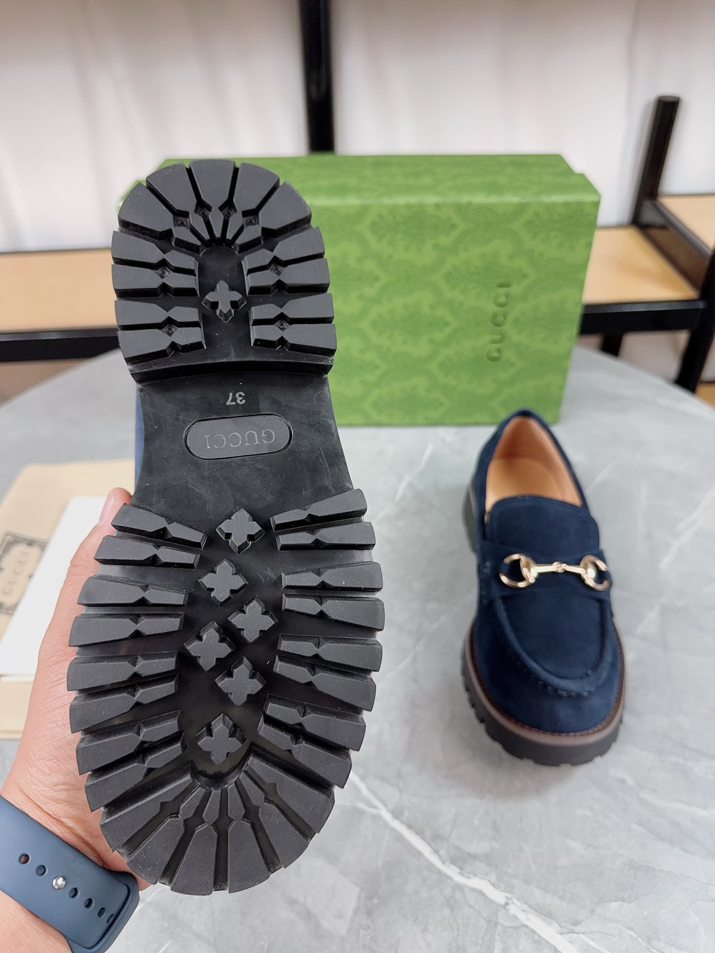 Gucci women's leather shoes-112