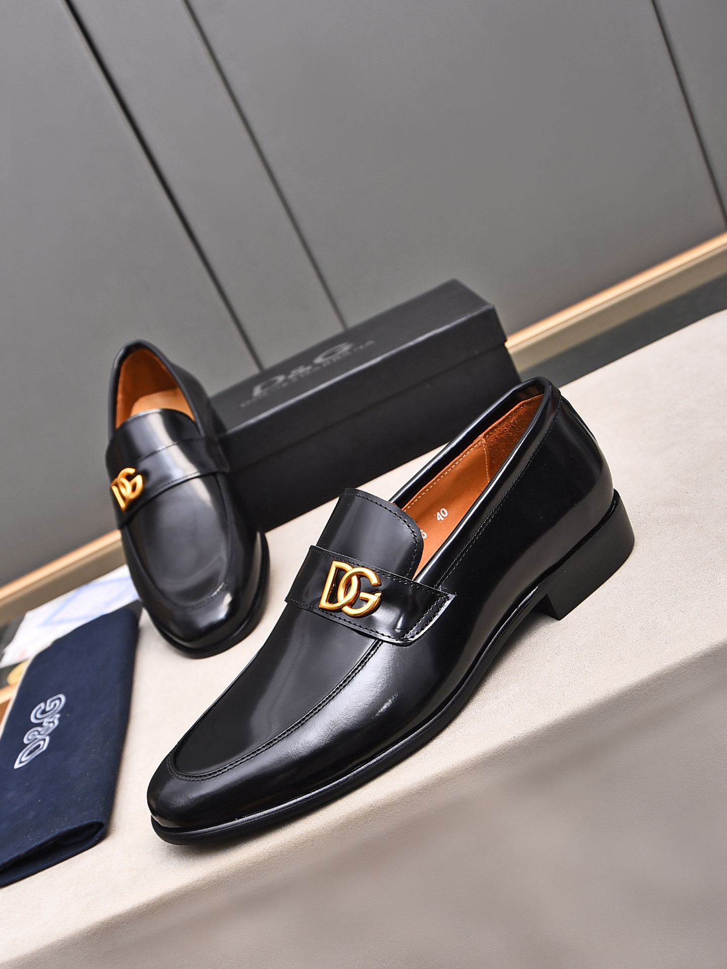 D&G men's leather shoes-74