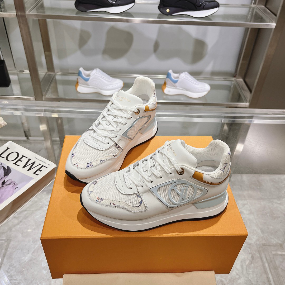 Lv Sneakers-214