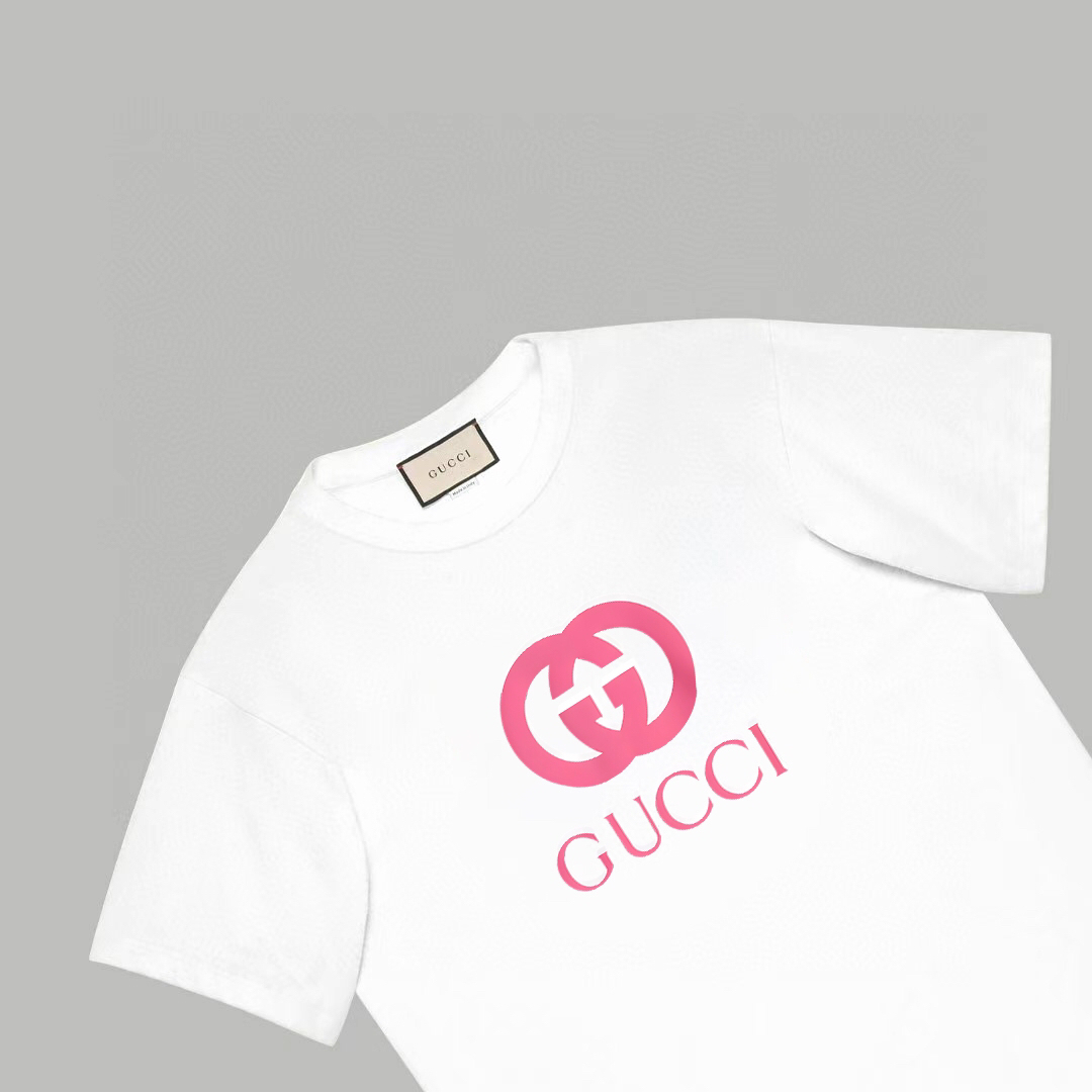 Gucci clothing-246