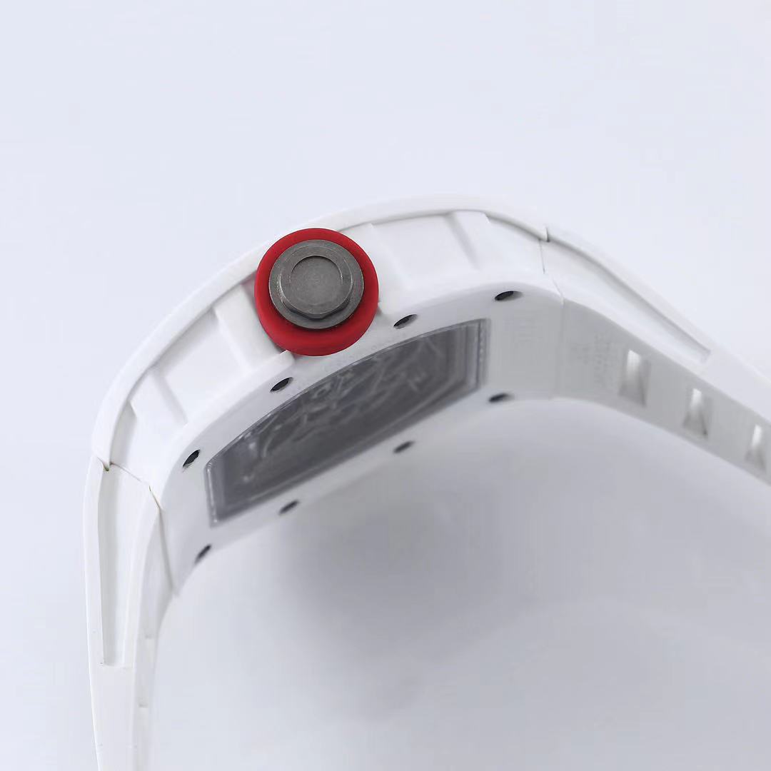 Watch 18