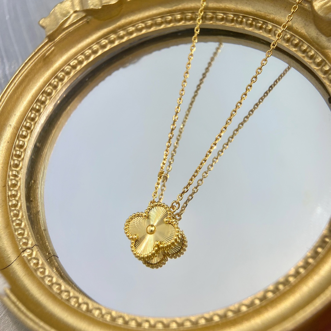 Van Cleef & Arpels necklace-141