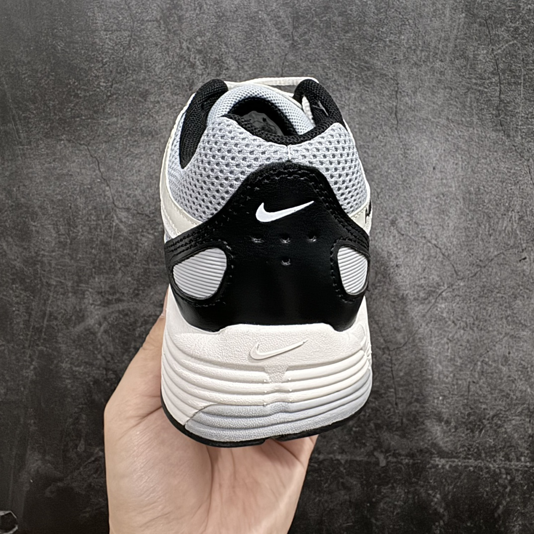 Nike Sneakers-97
