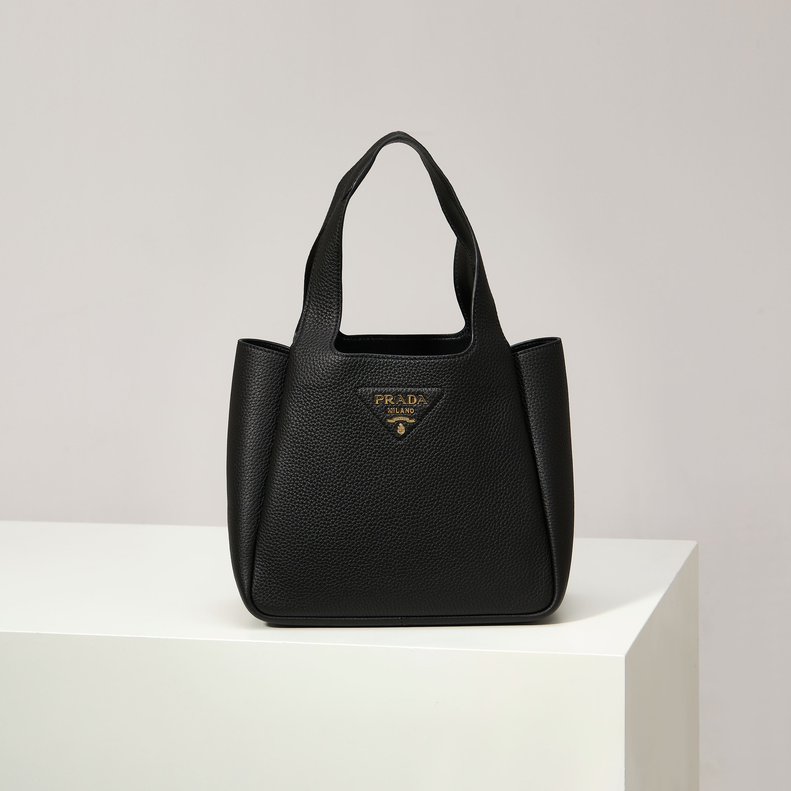 Prada bag-112