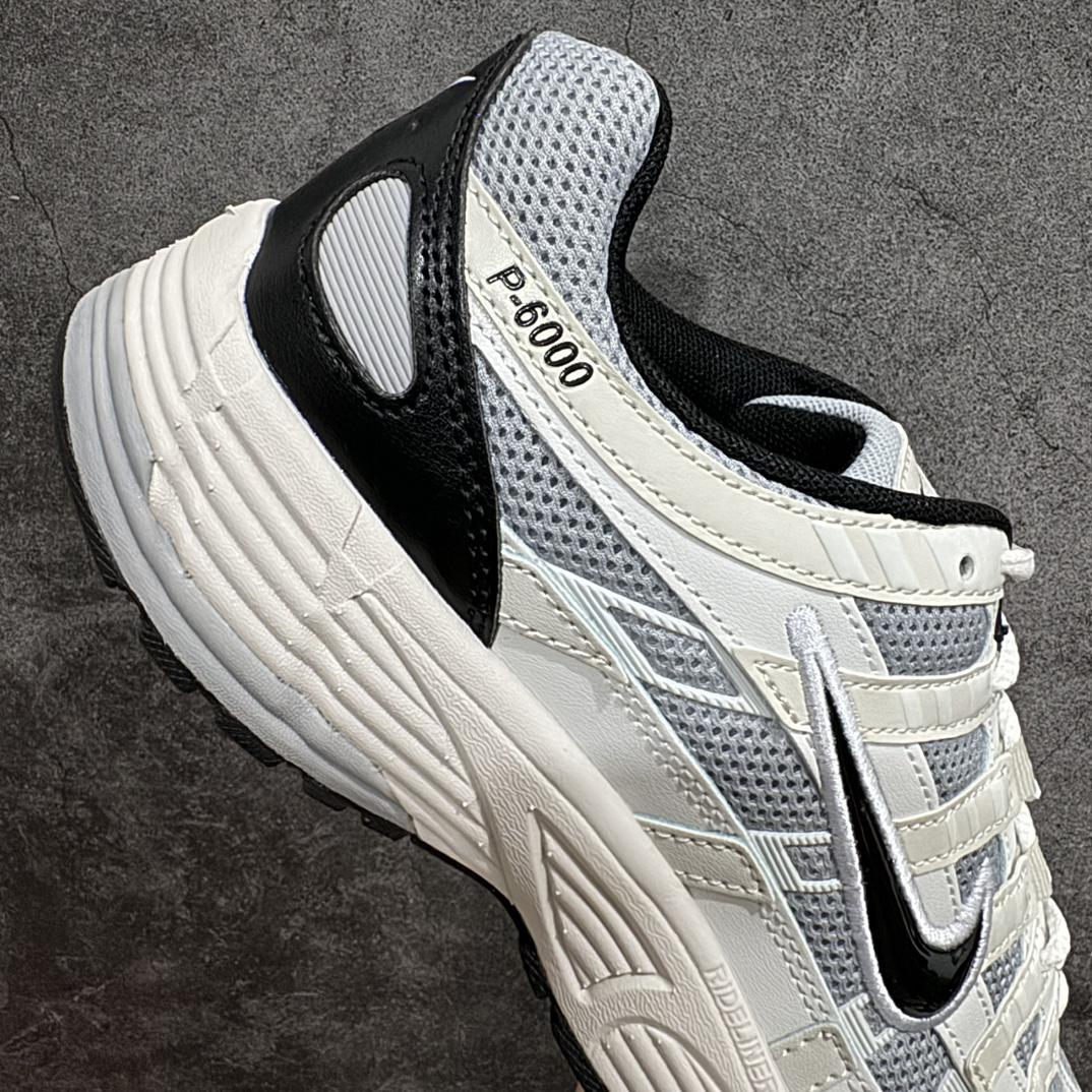 Nike Sneakers-97