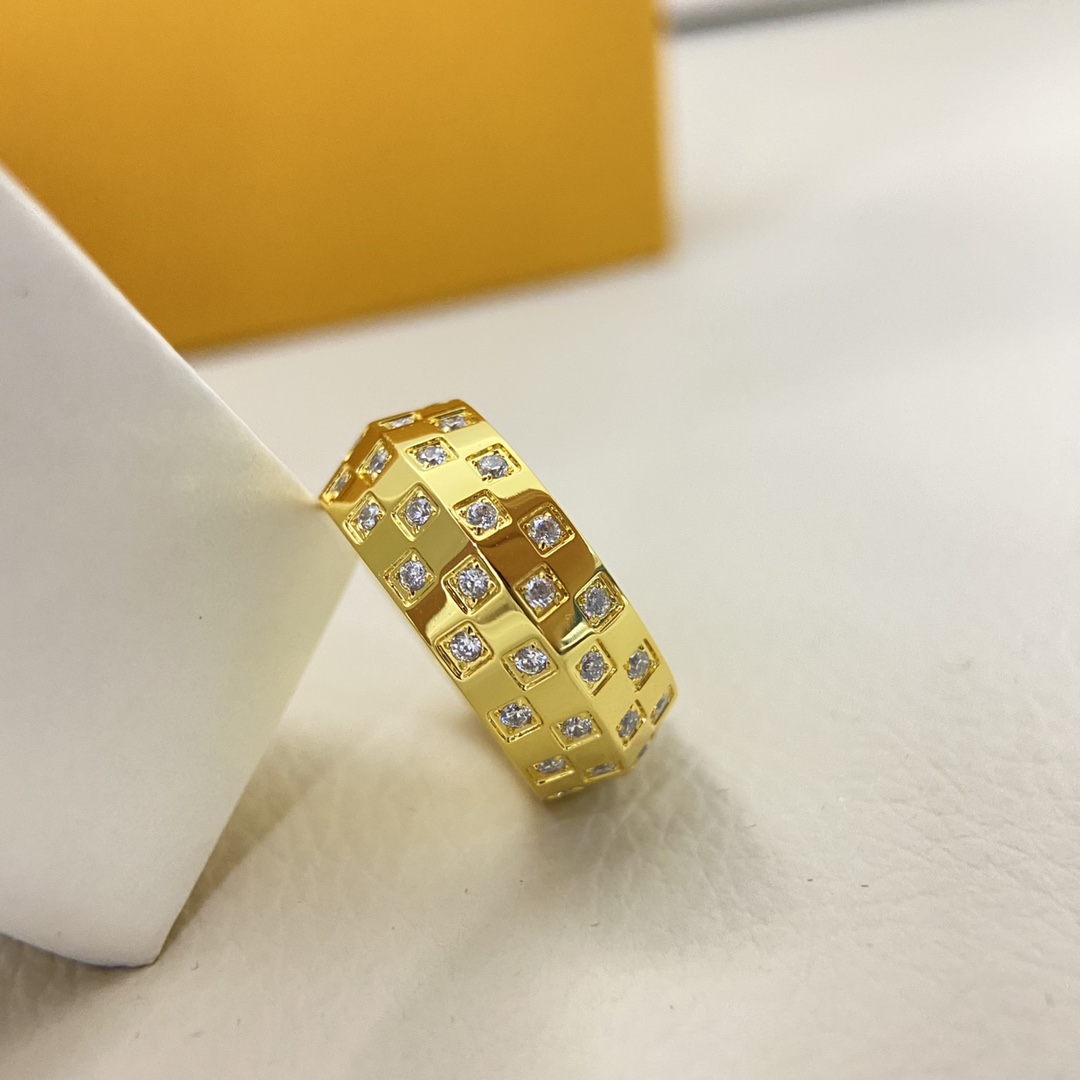 LV ring-65