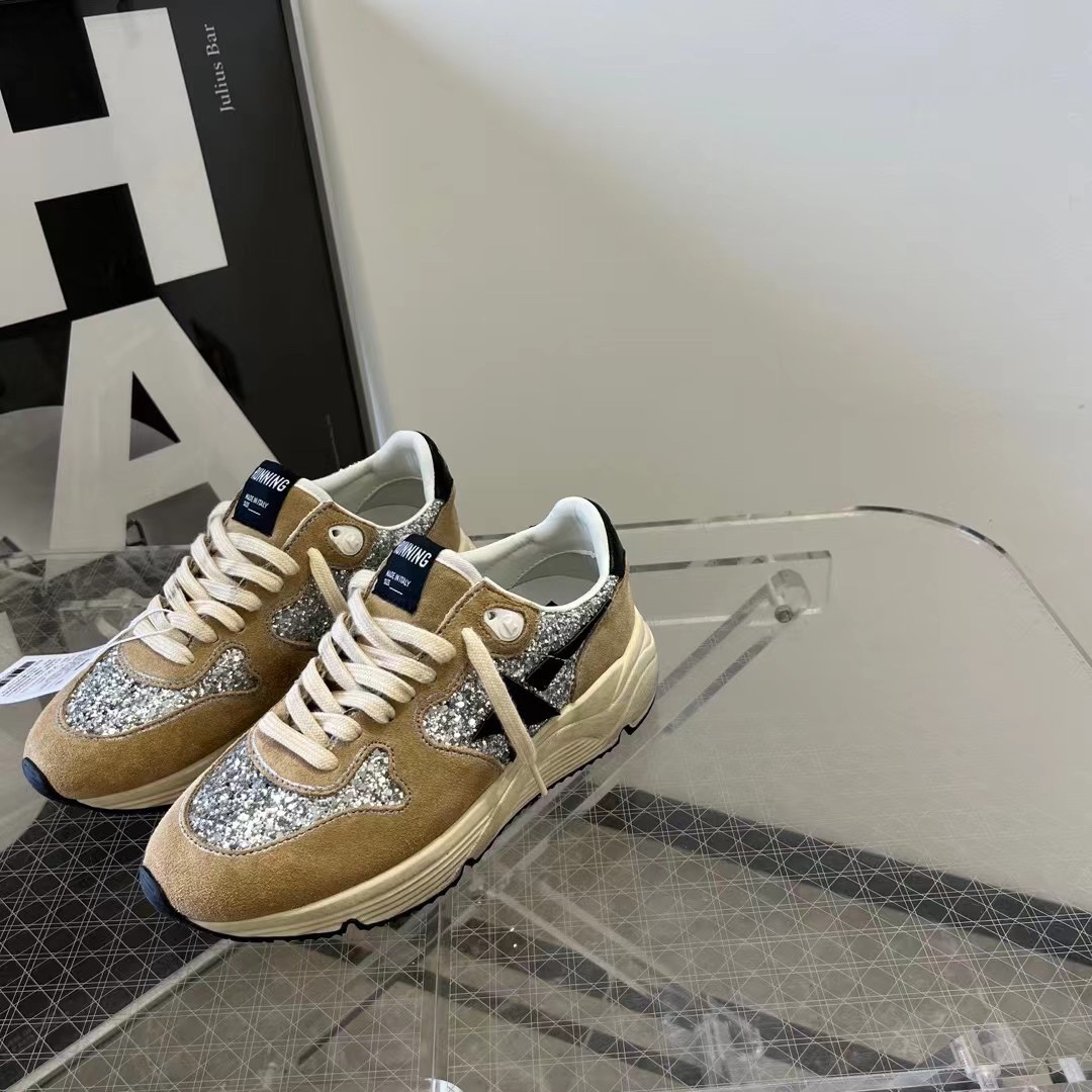 Golden Goose Sneakers-97