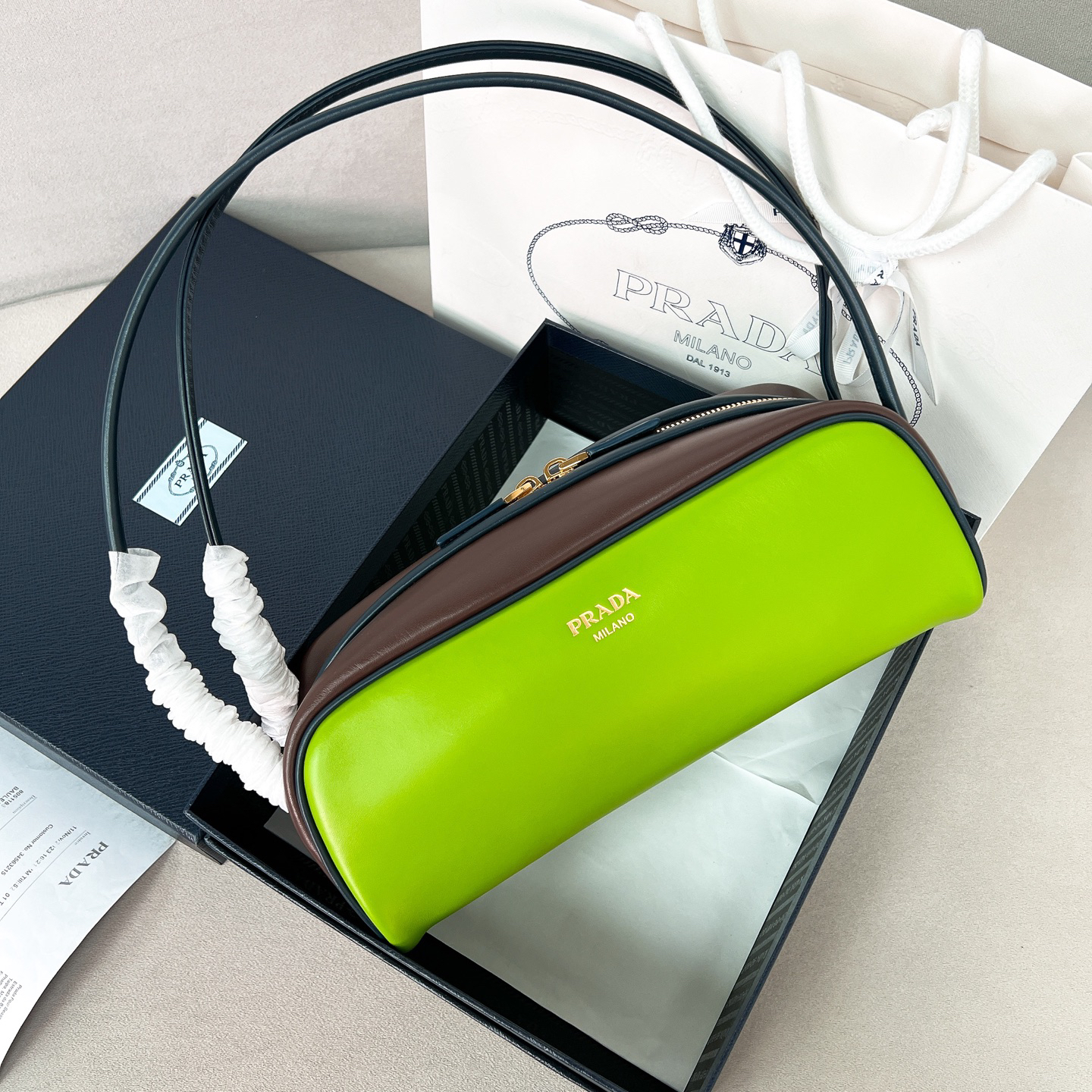 Prada bag-190