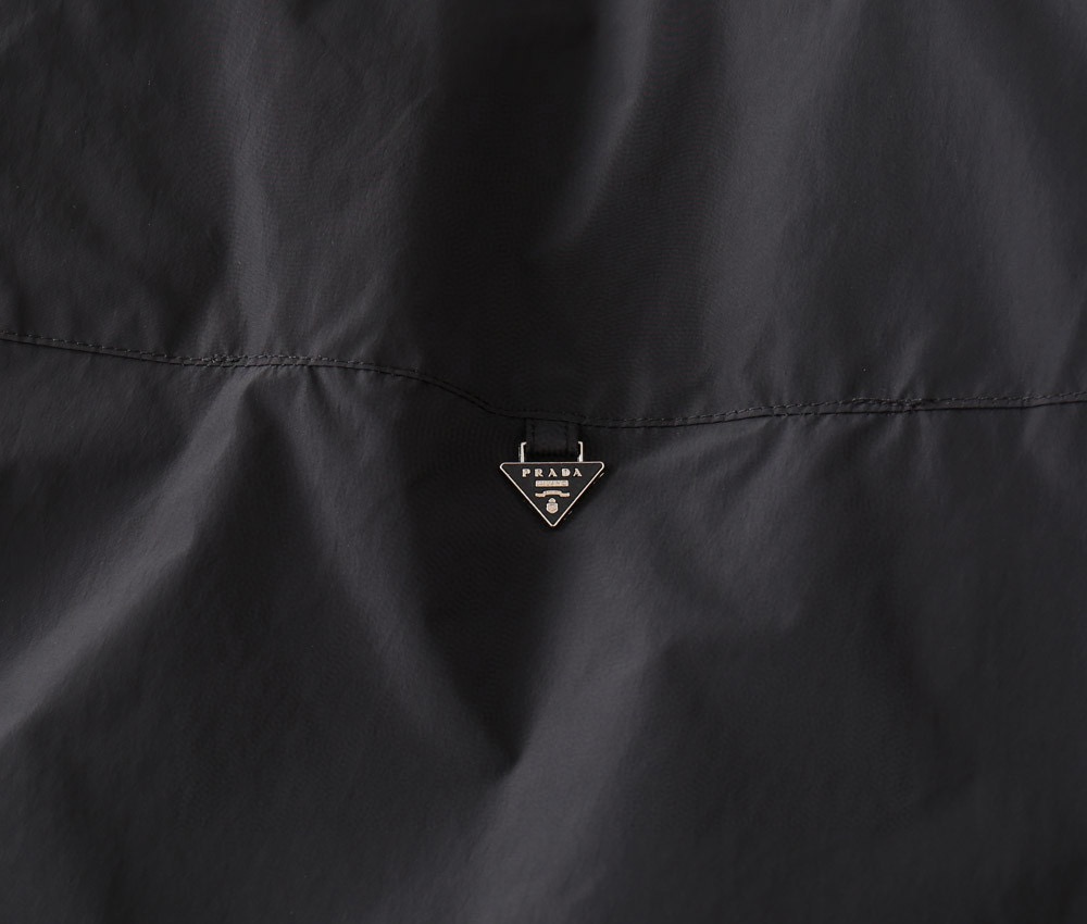 Prada Clothing-398