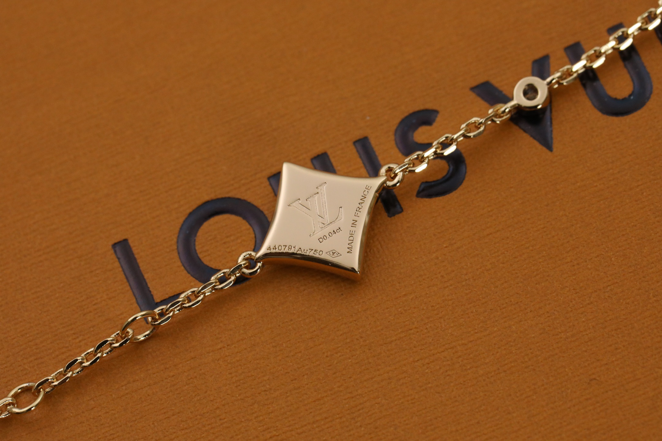 LV Bracelet-60