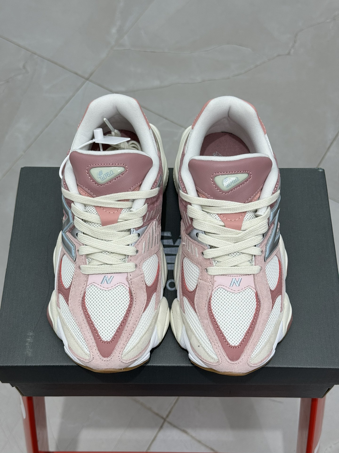 New Balance Sneakers-202