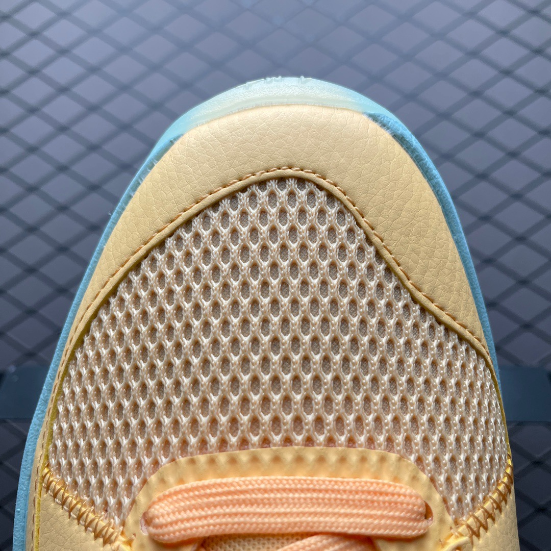 Nike Sneakers-310