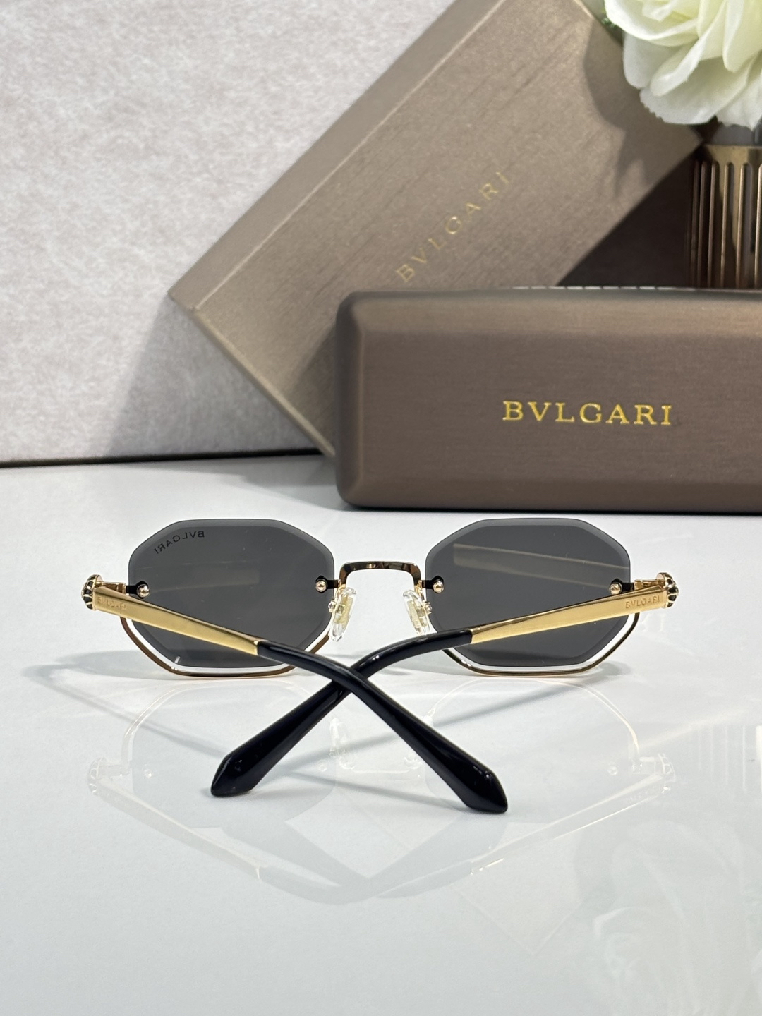 BV glasses-7