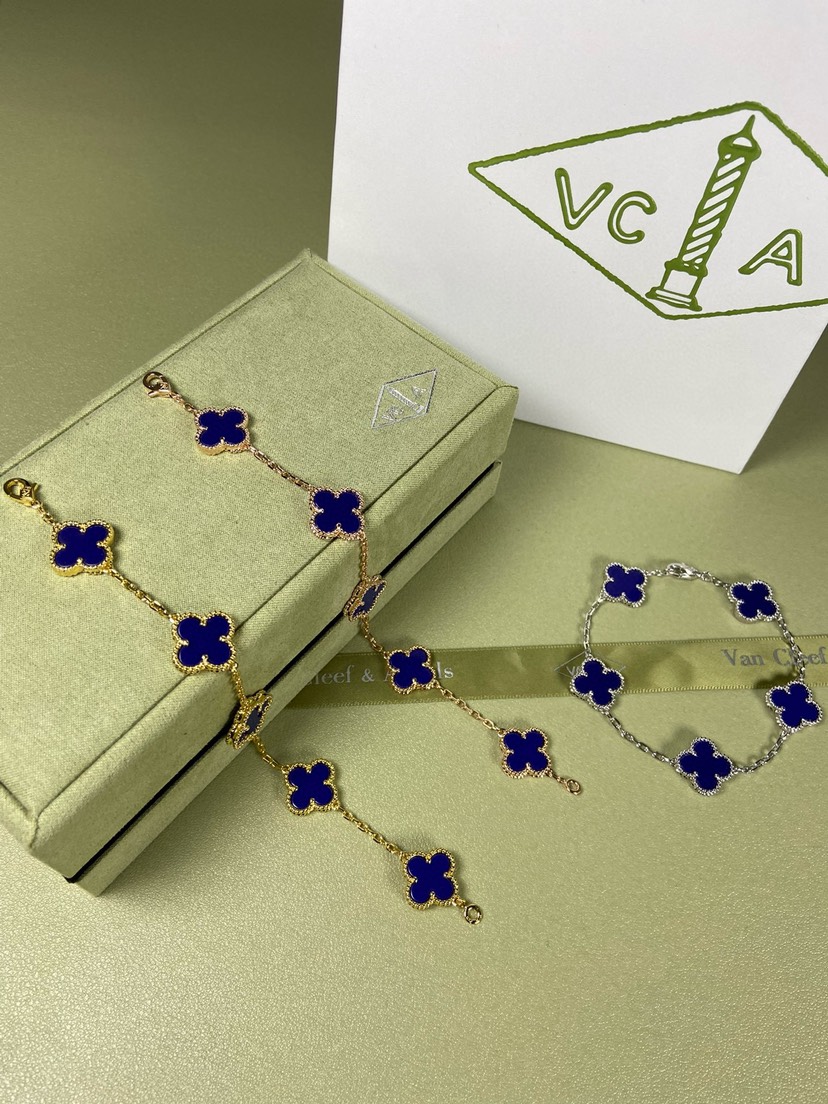 Van Cleef & Arpels Bracelet-127