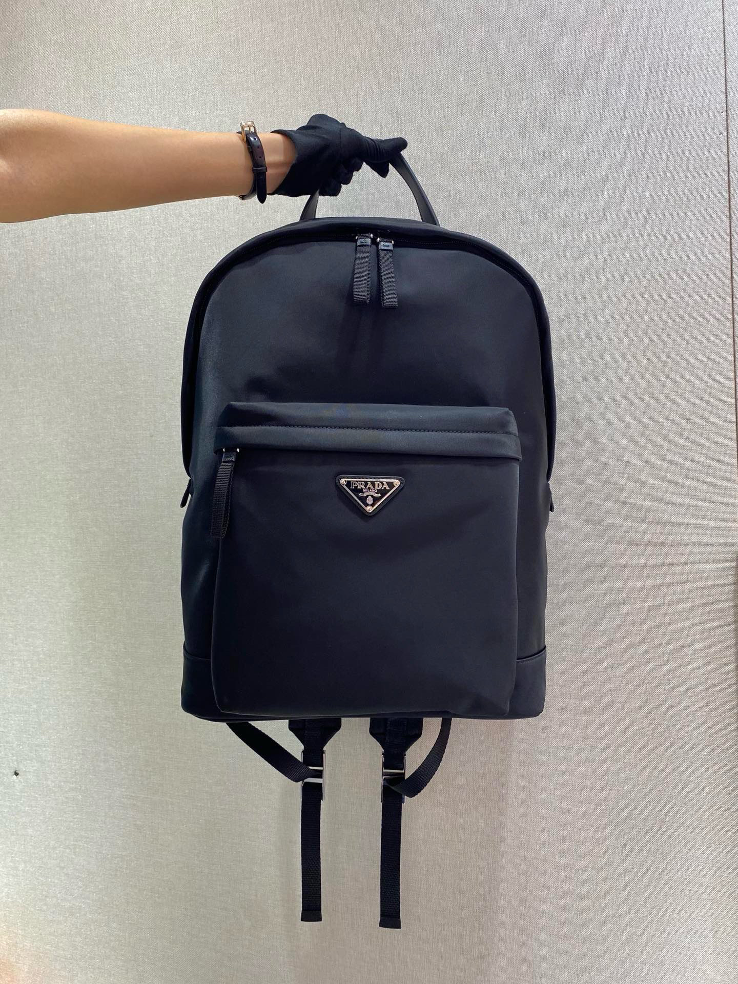 Prada bag-250
