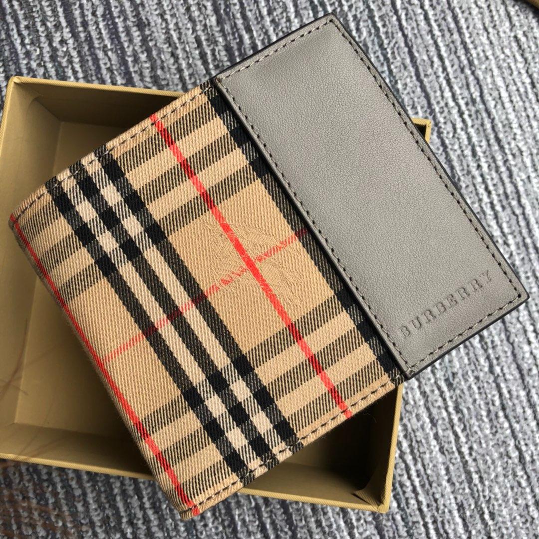 New Replcia Burberry Small Scale Check International Bifold Wallet Grey