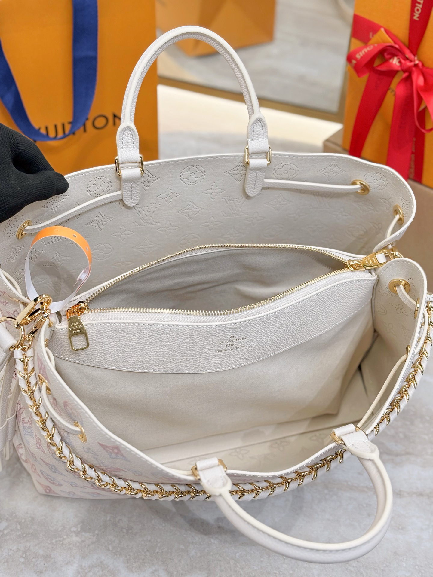 Louis Vuitton bag-180