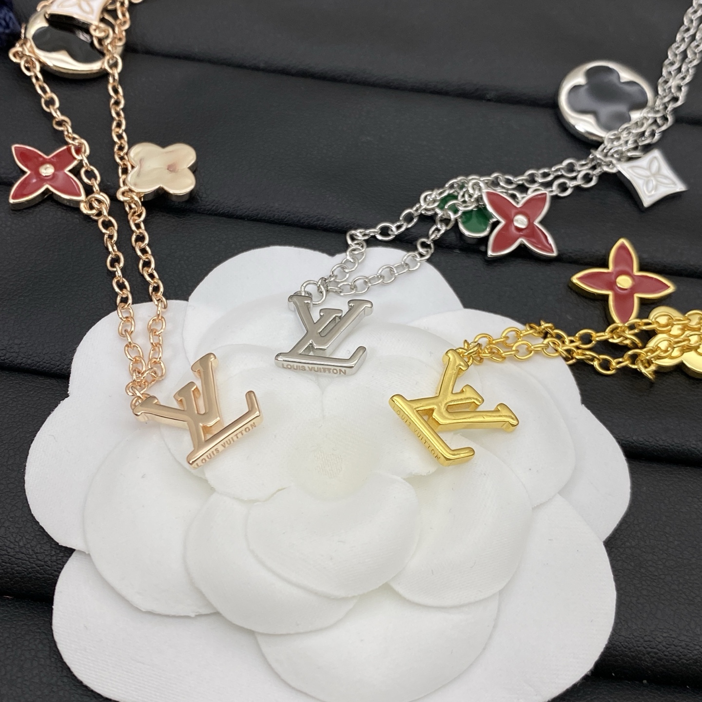LV necklace-62