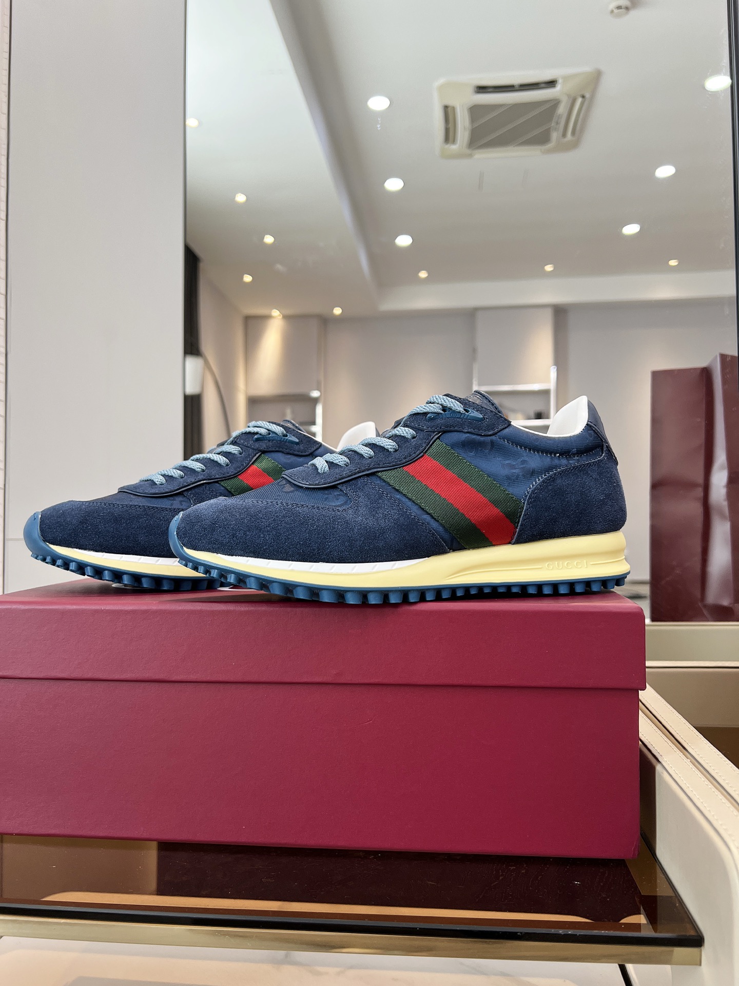 Gucci Sneakers-224