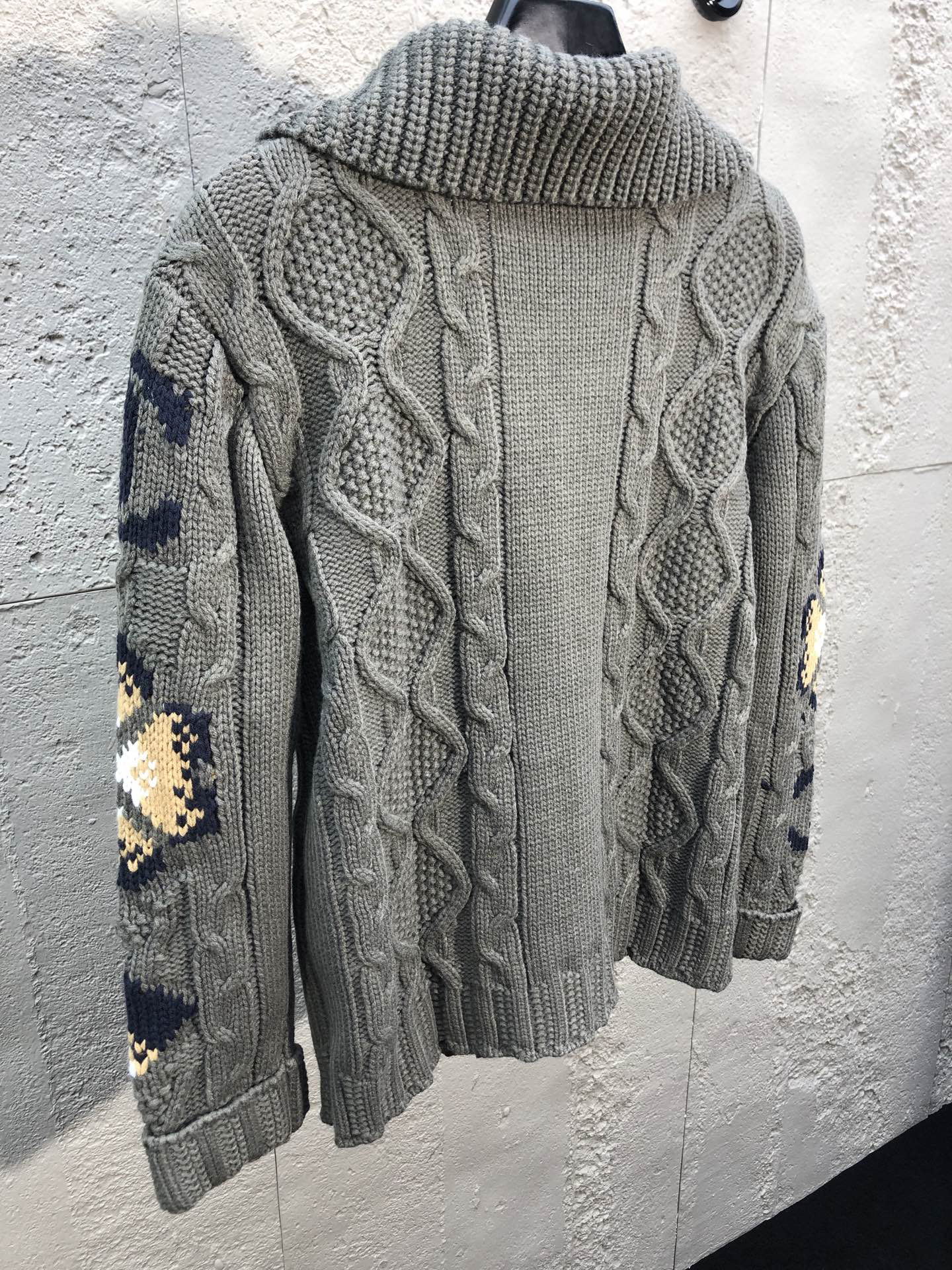 Chanel Clothing-219