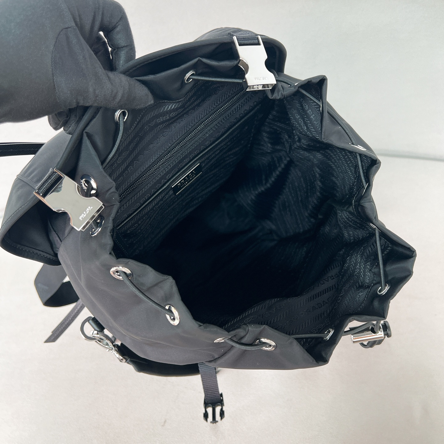 Prada bag-6