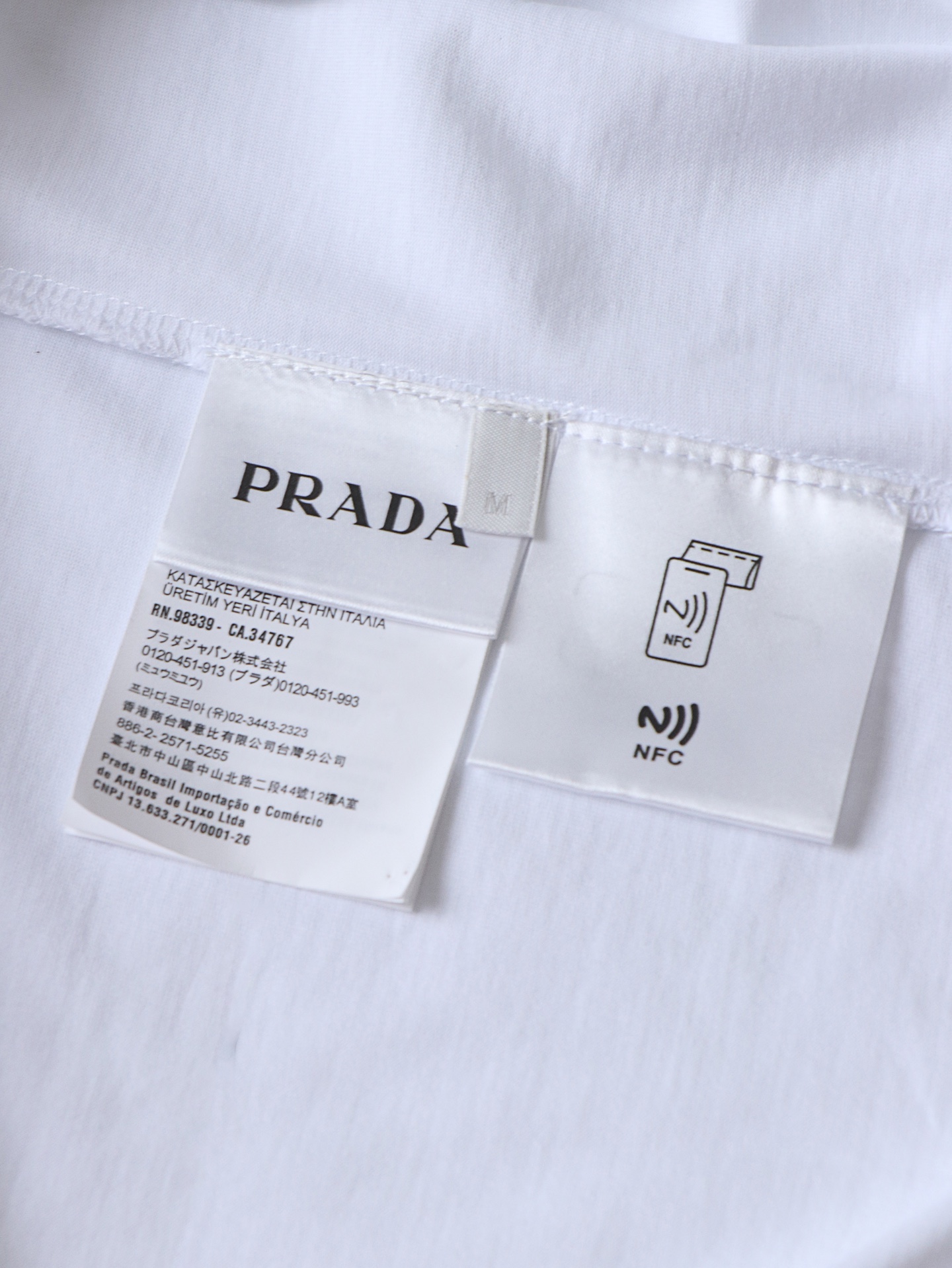 Prada clothing-129