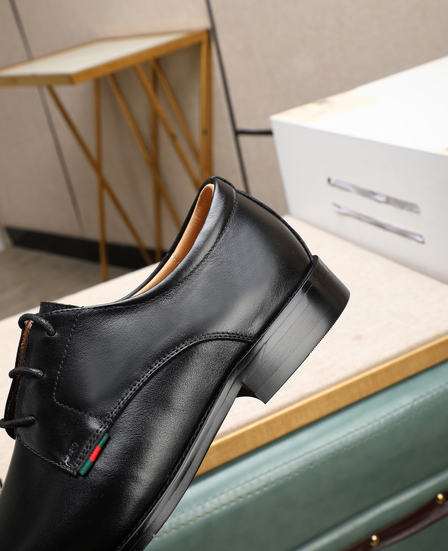 Gucci men's leather shoes-114