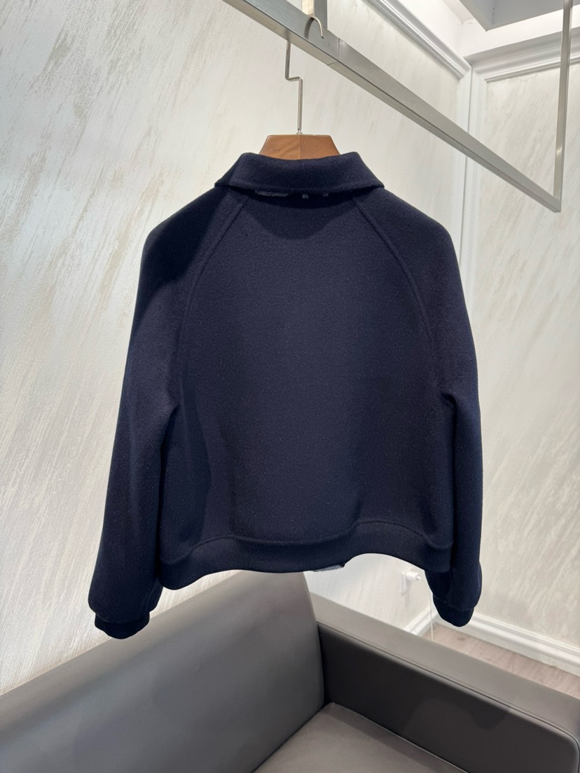 Hermes Clothing-319