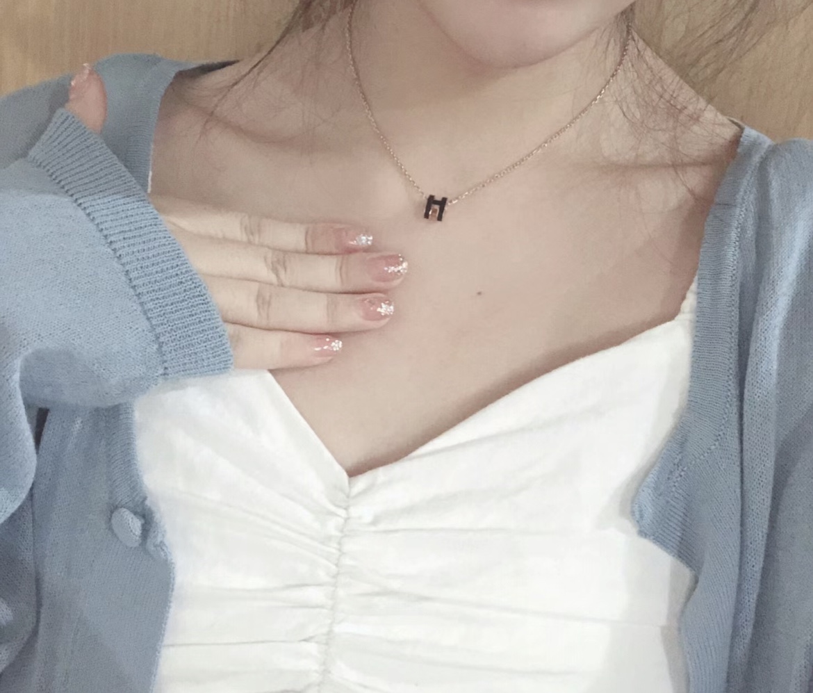 Hermes necklace-59