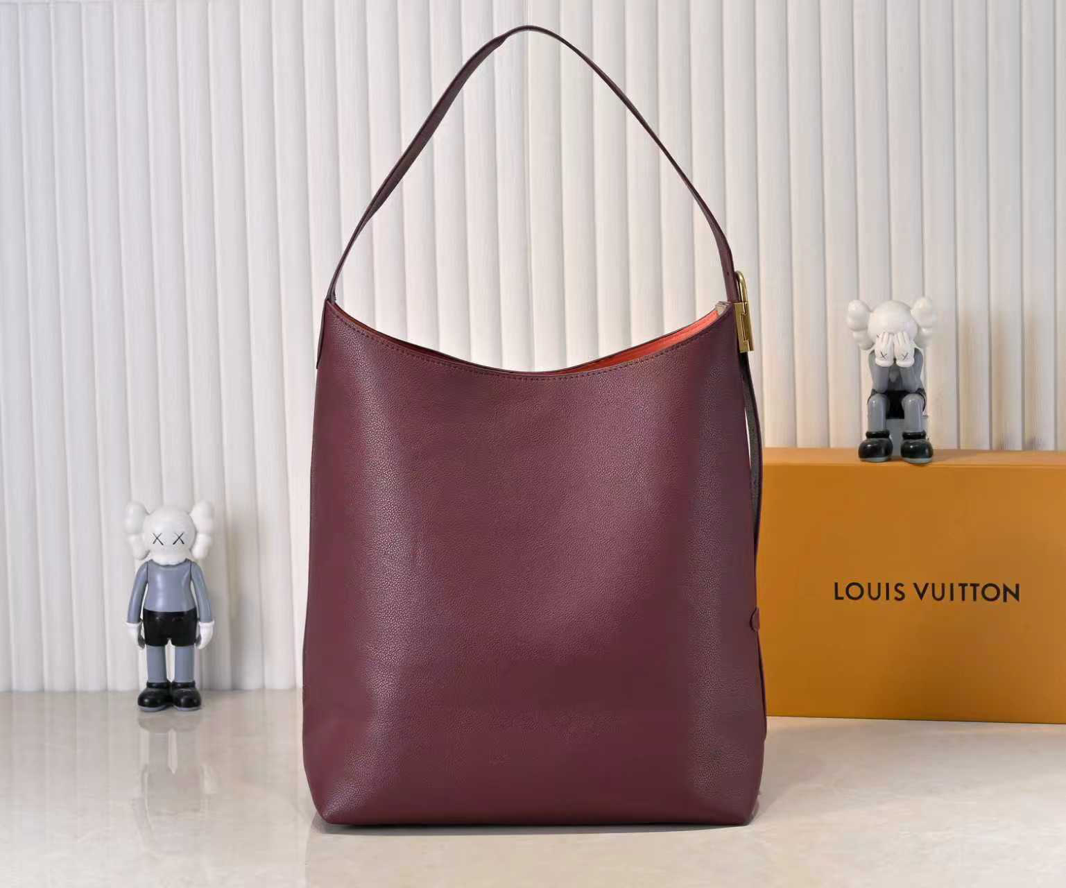 Louis Vuitton bag-147