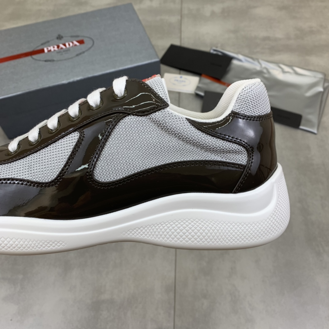 Prada Sneakers-105