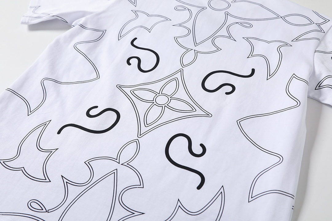 LV clothing-12