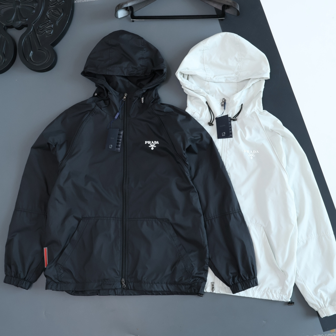 Prada Clothing-369
