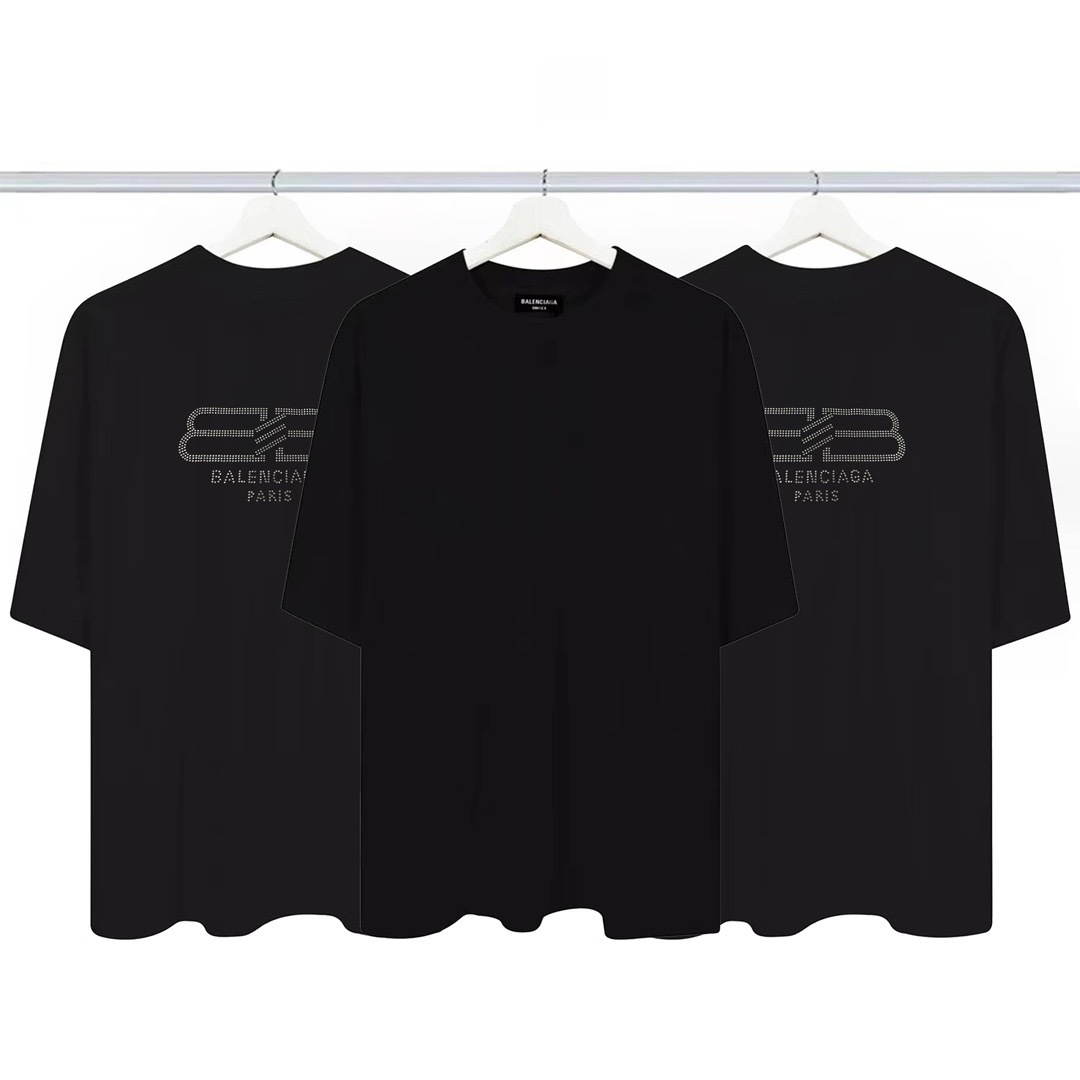 Balenciaga clothing-130