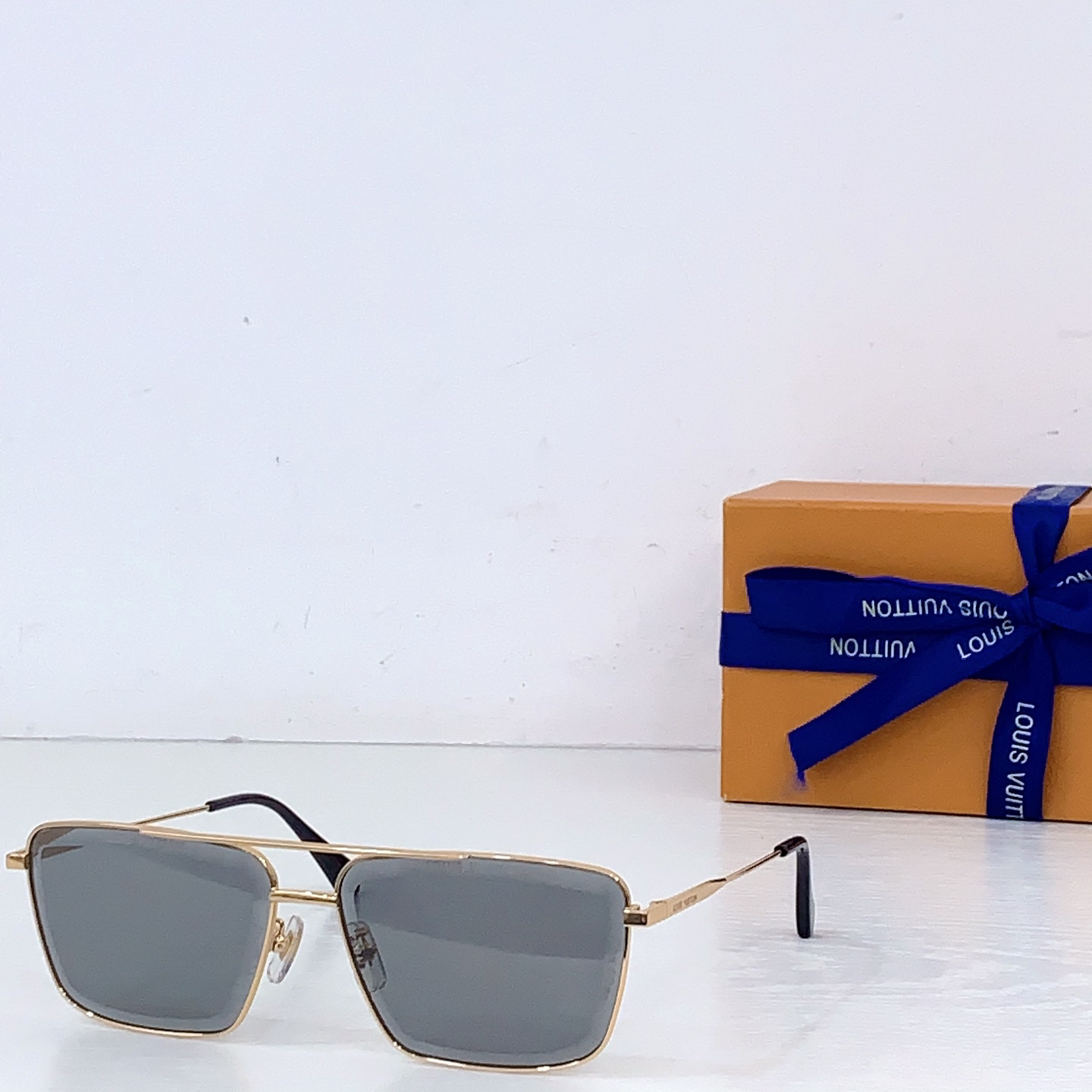 LV glasses-72