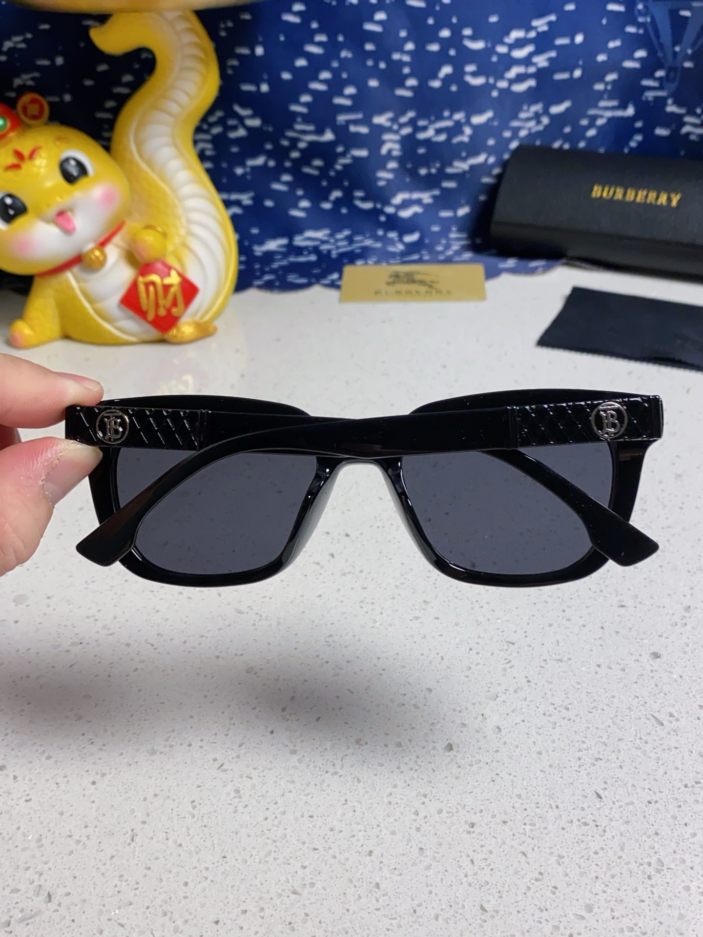 Burberry glasses-23