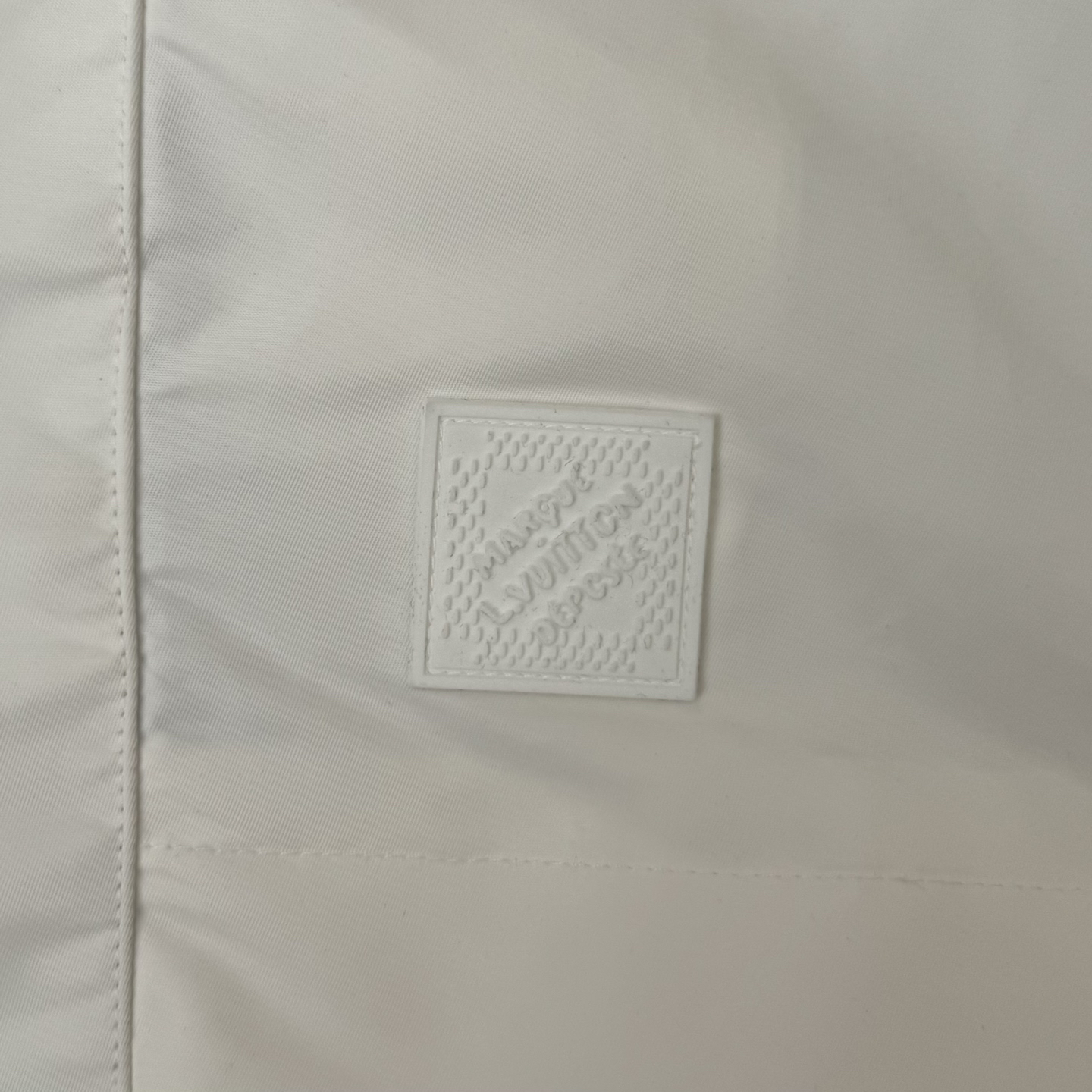 LV Clothing-286