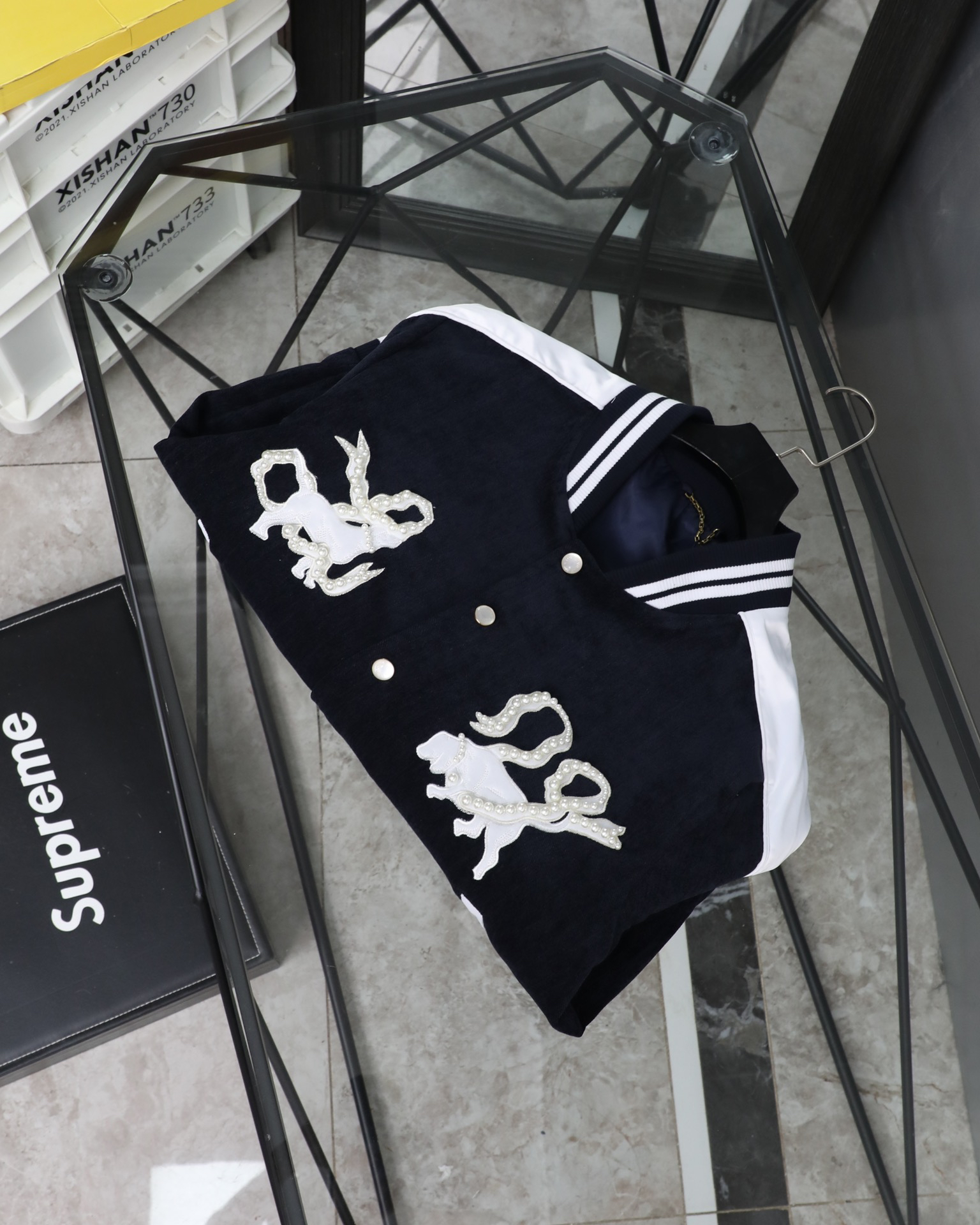 LV Clothing-352