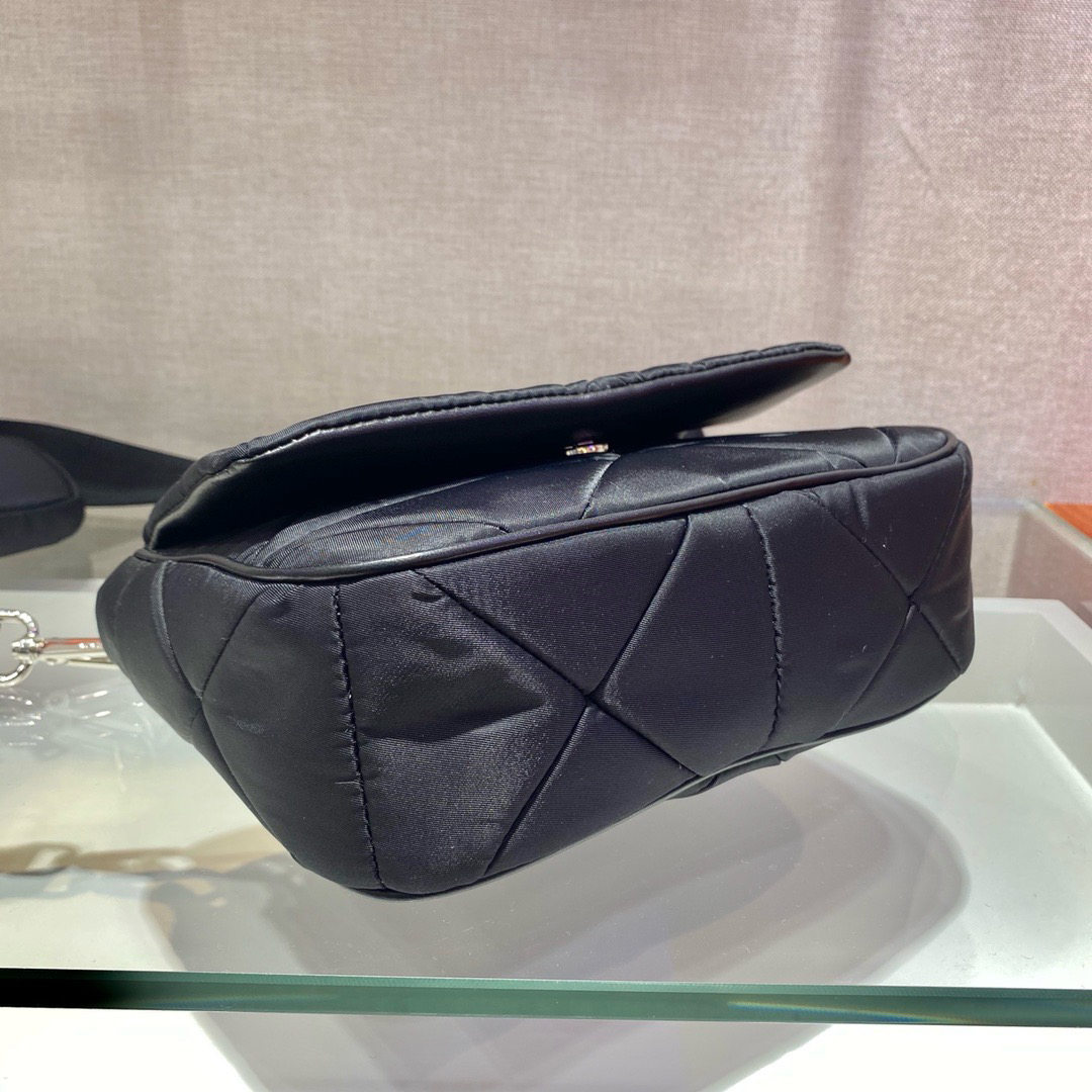 Prada bag-252